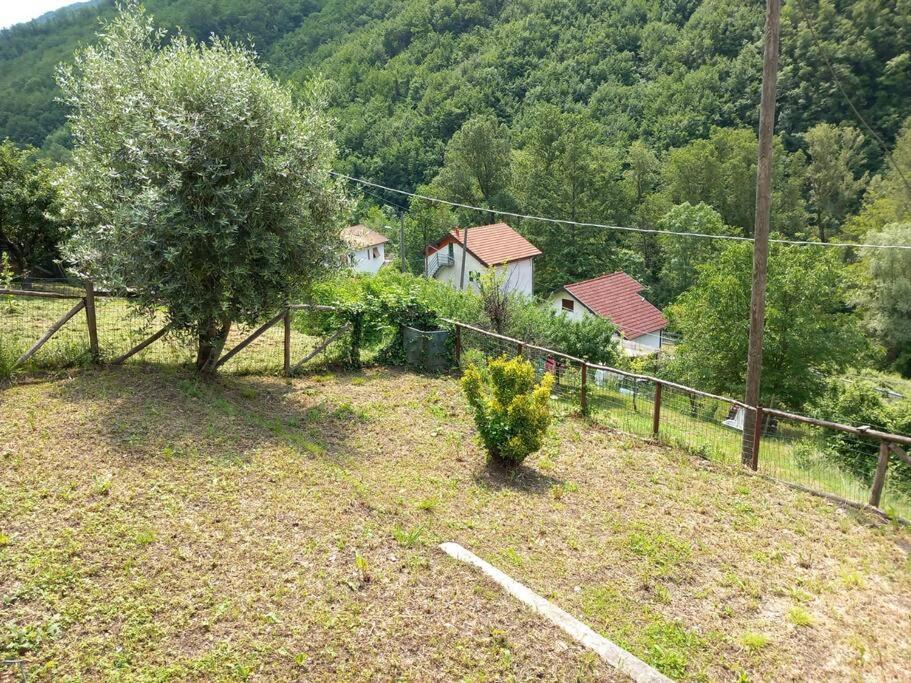 Вилла Il Non Ti Scordar Di Me Valbravenna Экстерьер фото